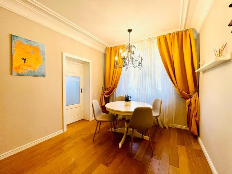 Pajura, Presei, apartament 3 camere deosebit, centrala proprie