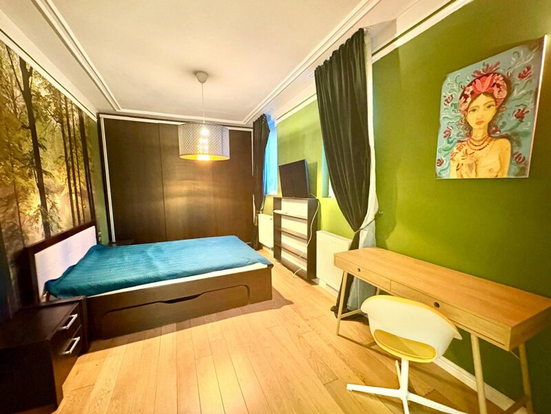Pajura, Presei, apartament 3 camere deosebit, centrala proprie